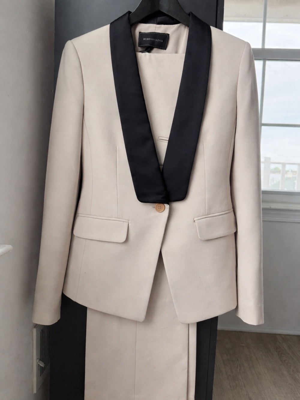 BCBGMaxAzria Beige Jacket with Black Label Detail